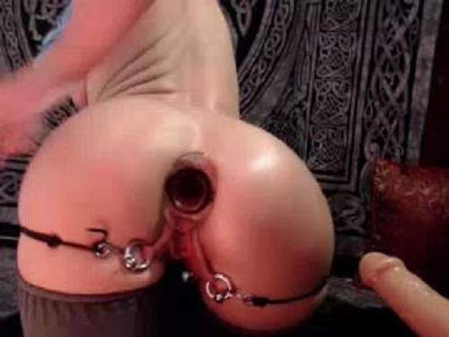 Pussy piercing webcam