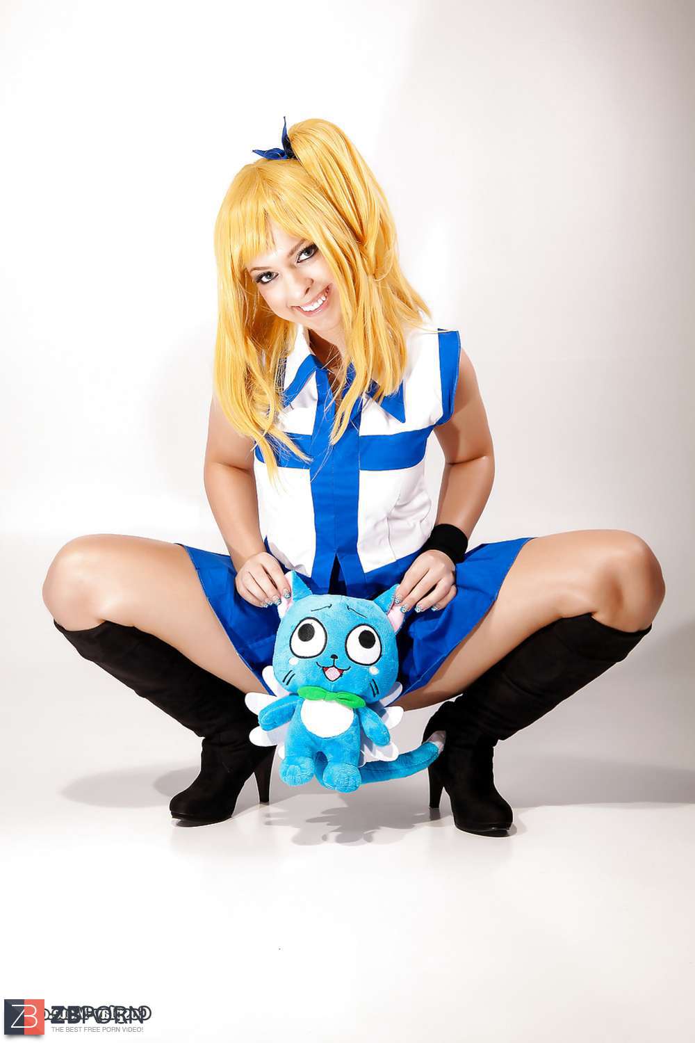 Lucy cosplay