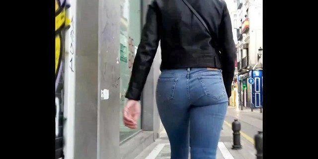 Jeans femdom