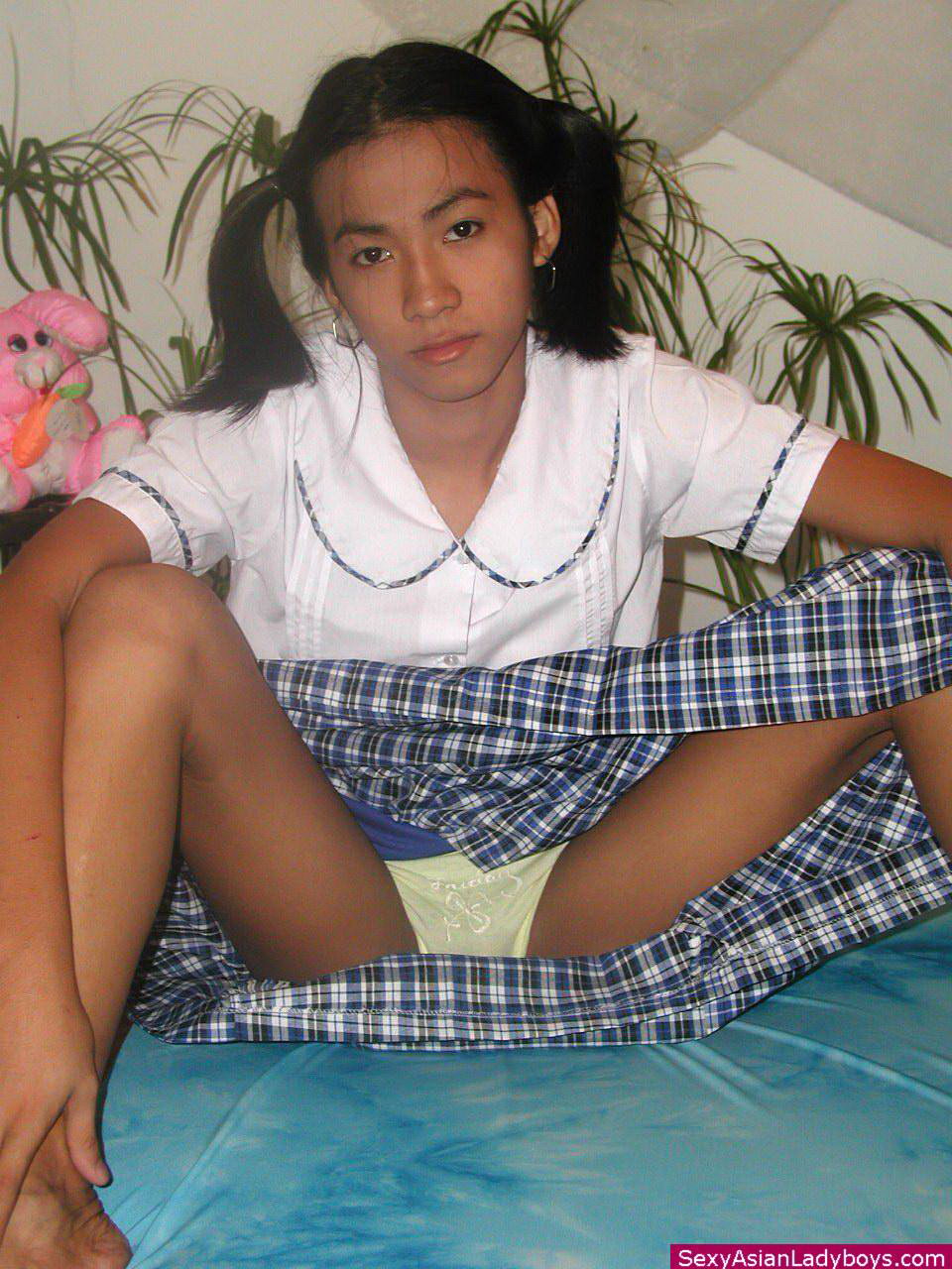 Thai school uniform