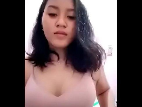 Muffy reccomend viral indonesia host