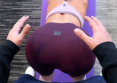 Yoga pants wants dick gets part