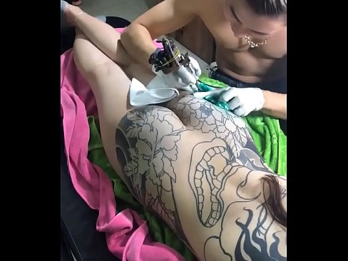 Japanese tatooed babysitter fucking
