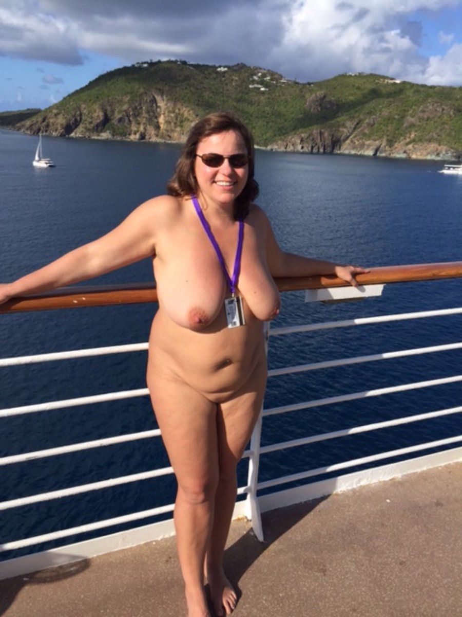 Cruise naked