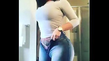 Sexy hot girls round ass in tight jeans india