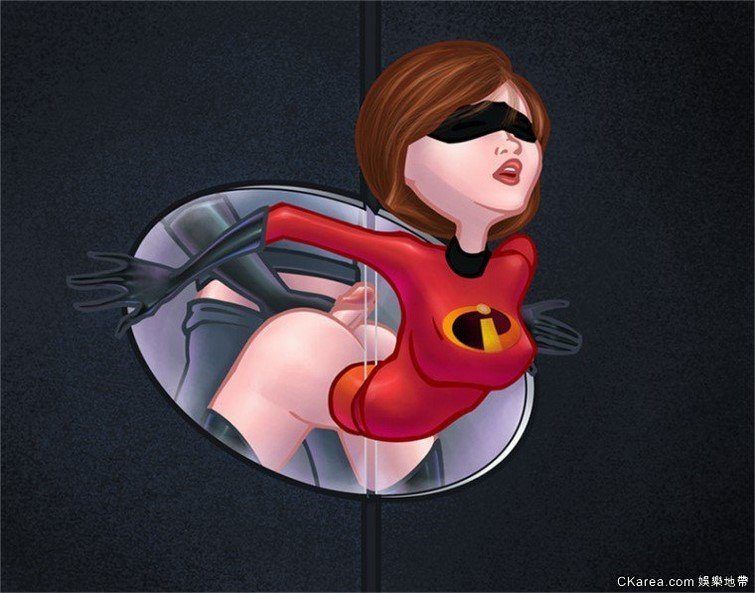 Mrs incredible sexy butt.