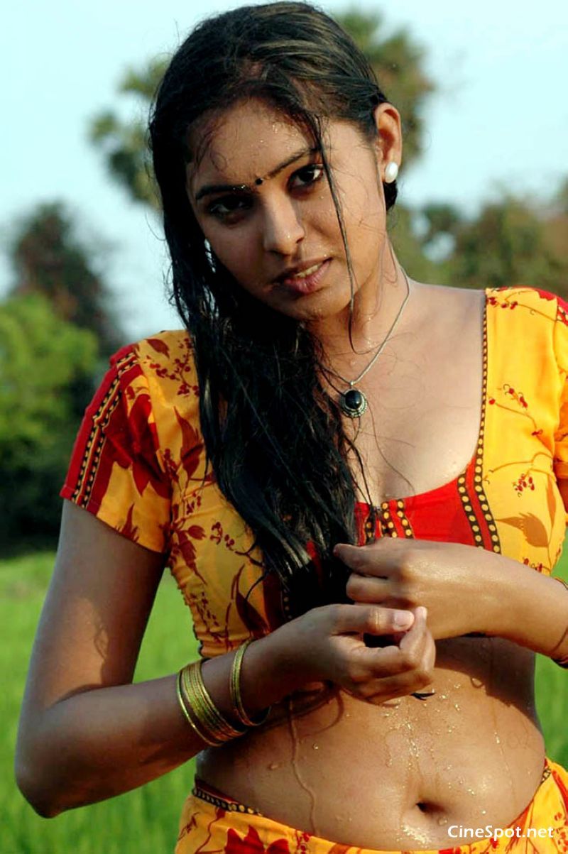 J-Run reccomend hot south indian actress sexy boobs photo