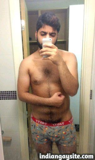 Indian men naked selfie