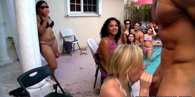 X-Ray reccomend brazzers live pool party next show