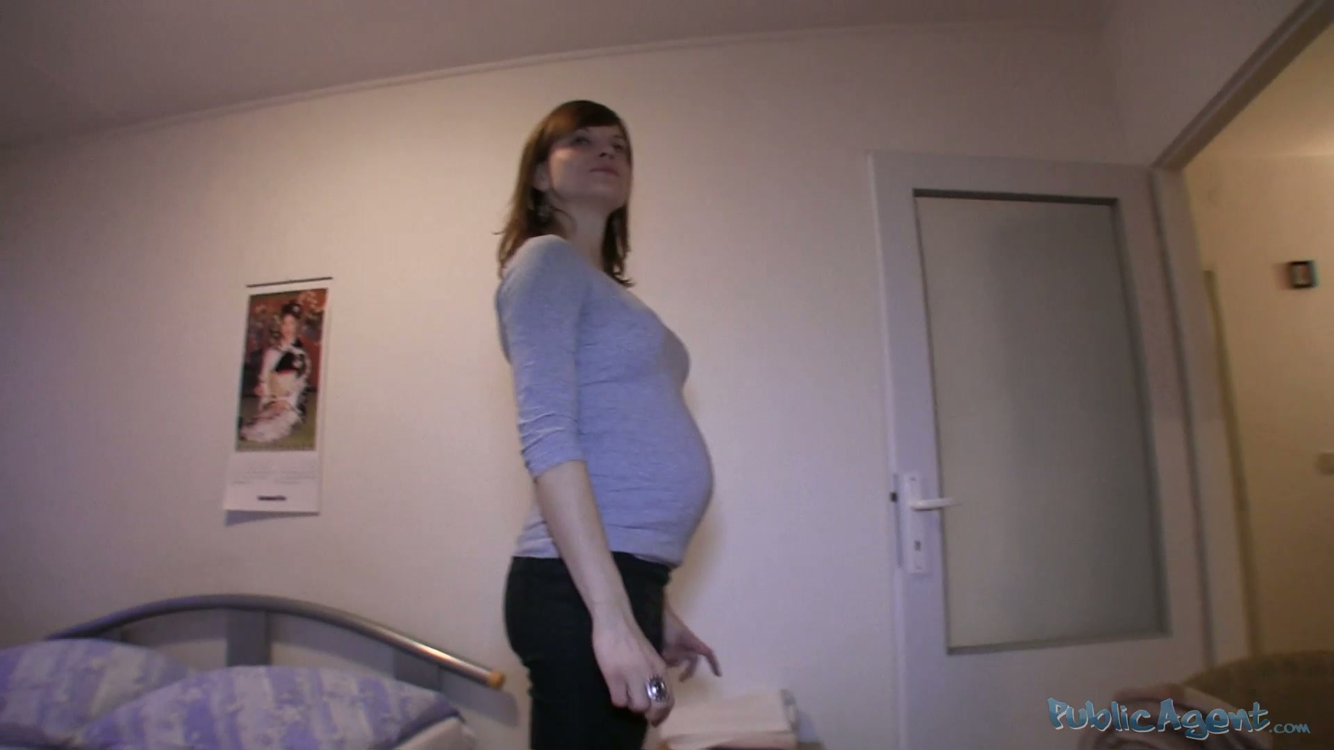 Publicagent pregnant