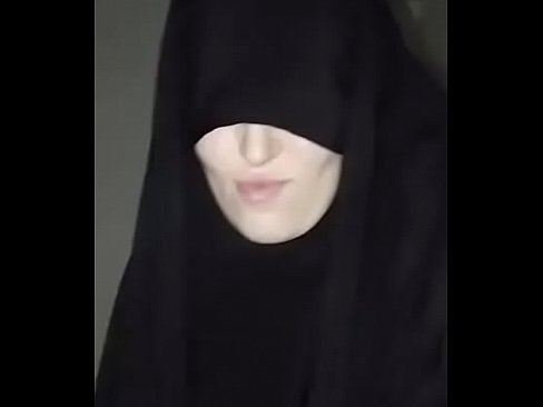 Arab hijab niqab