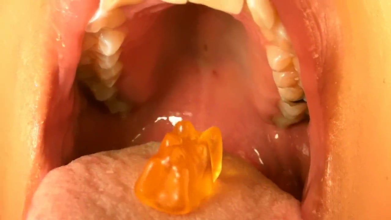 Swallowing gummy bears