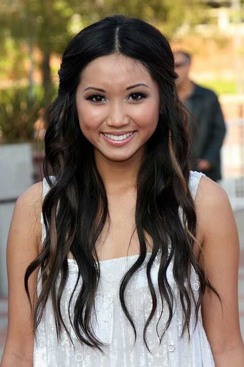 Round face and asian hair style