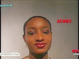 Ebony Babe Audry Cum target Extreme Bukkake