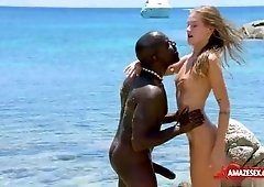 Gi-Gi reccomend nude slave masturbate penis on beach