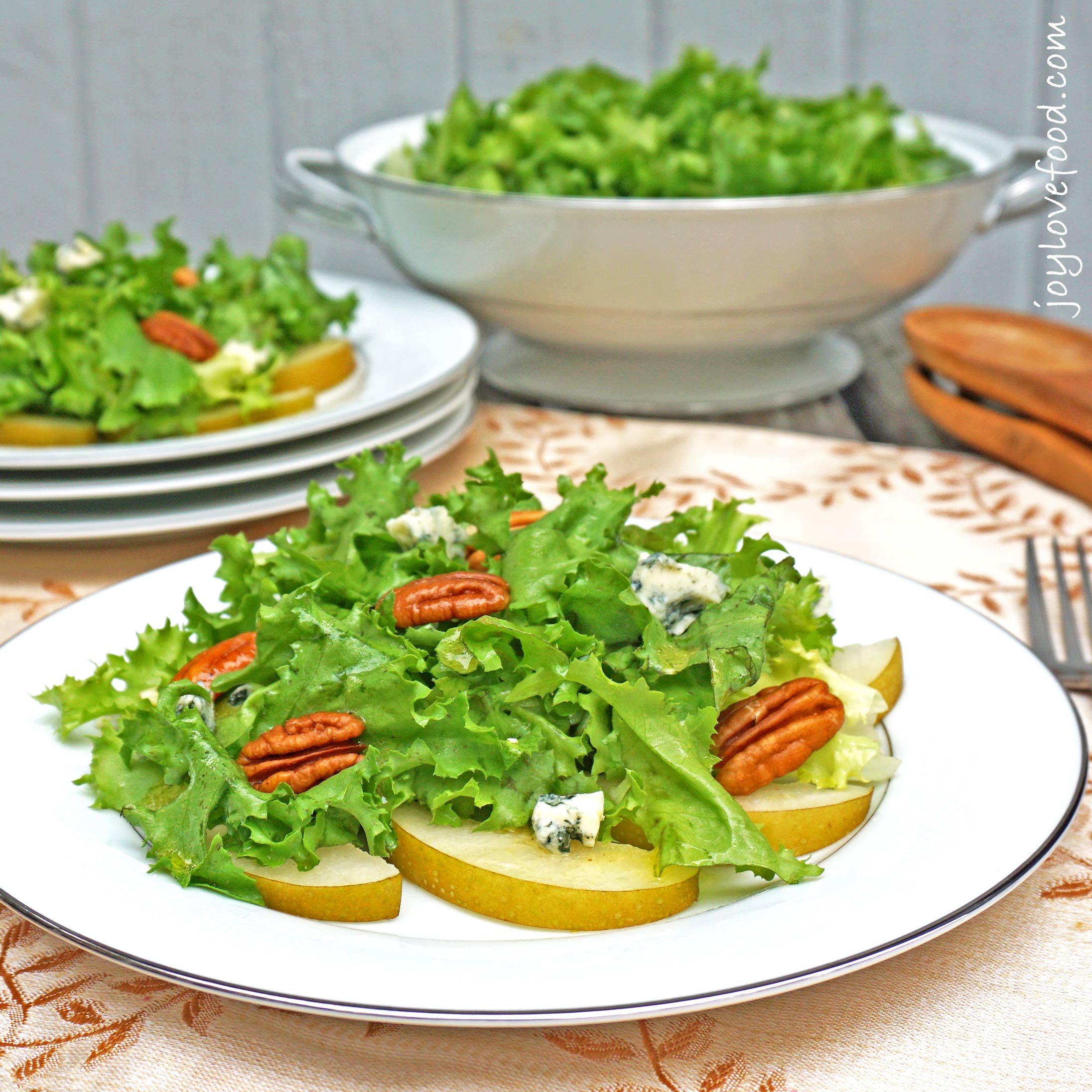 Asian pear and blue cheese salad recipes