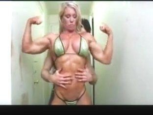 Female Muscle Fucking