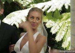 I gave a blowjob just before wedding