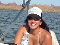 Creature reccomend Milf squirts on boat